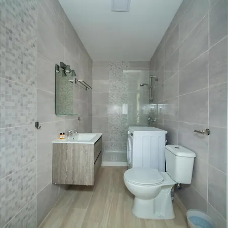 A46 - Oliveira Downtown Apartament